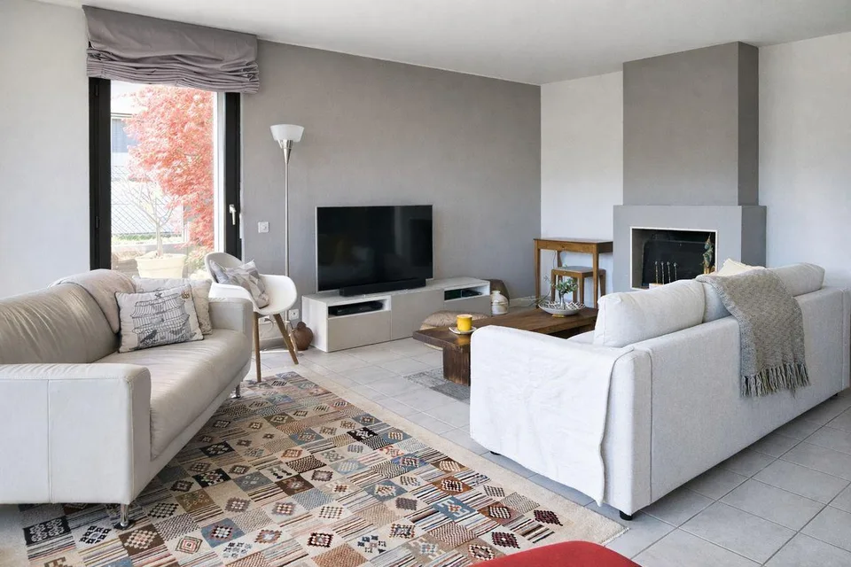Maison unifamiliale immergée dans le vert avec vue panoramique et grande terrasse à Vacallo – photo 6 sur 13