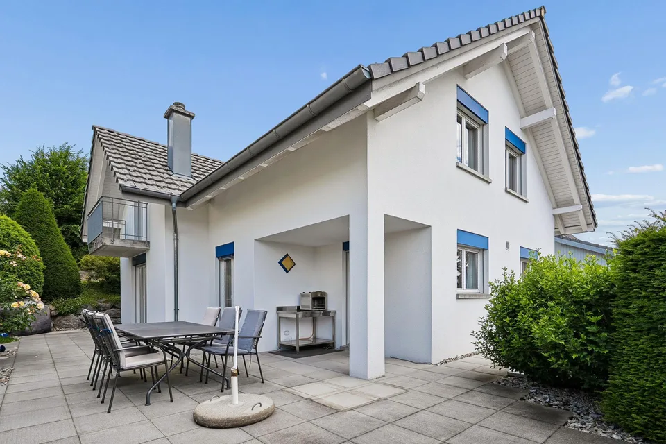 Einziehen und wohlfühlen - gepflegtes 5.5 Zimmer Einfamilienhaus
