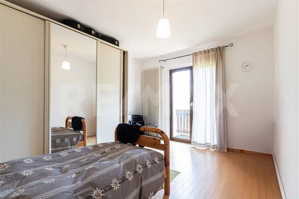 Casa bifamiliare con vista – Foto 11 von 13
