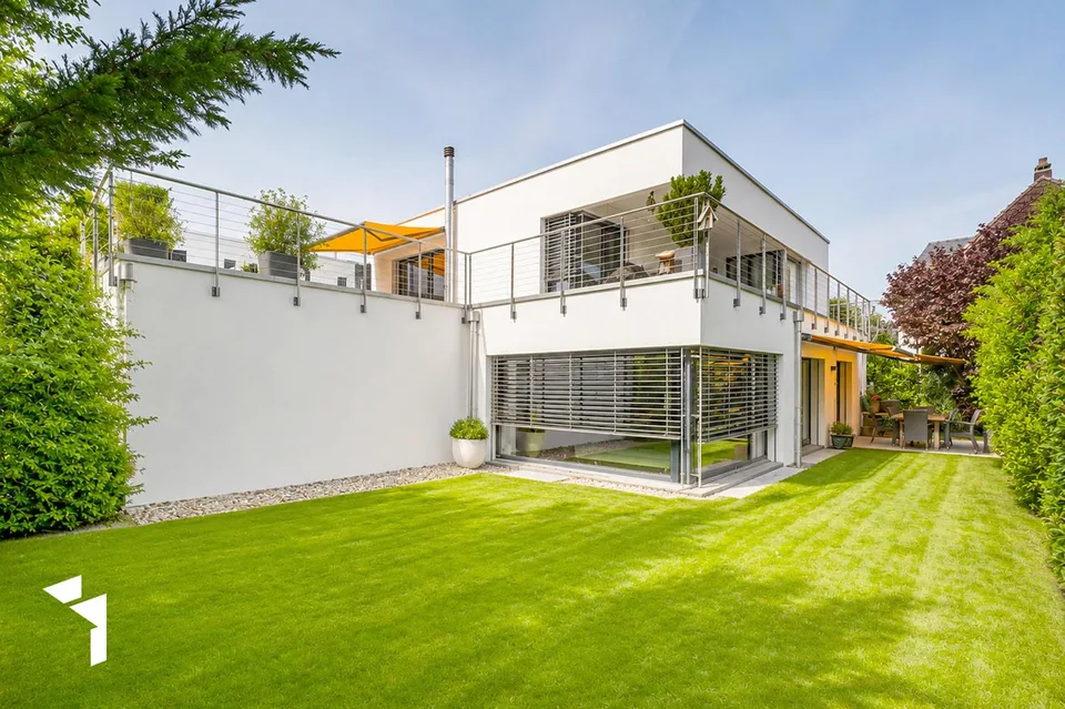 Fehr Immobilien - Modernes, top gepflegtes 5.5-Zi.-Einfamilienhaus
