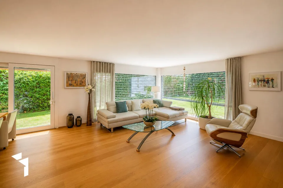 Fehr Immobilier - Maison unifamiliale moderne, très bien entretenue de 5,5 pièces