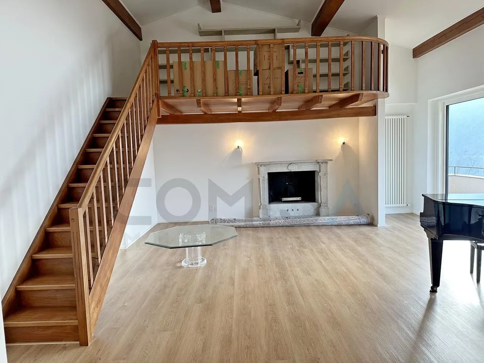 CASTAGNOLA  Villa di 7.5 locali con splendida vista sul lago di Lugano