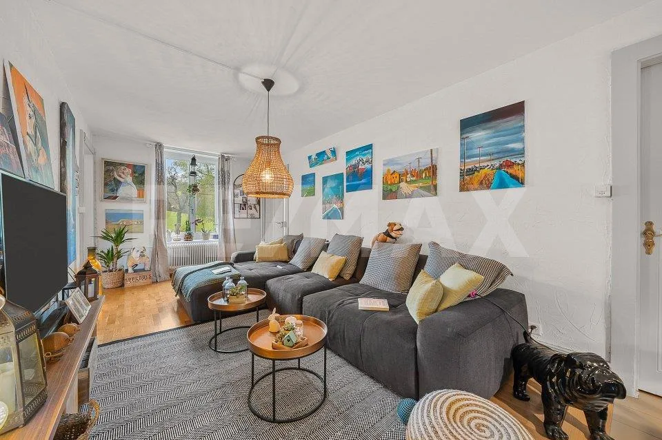 Living together: 3 apartments and unique charm
