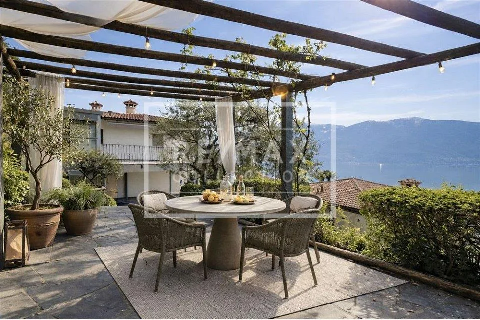 Villa di 4 locali ad Ascona con vista lago a 180° – Foto 13 von 13