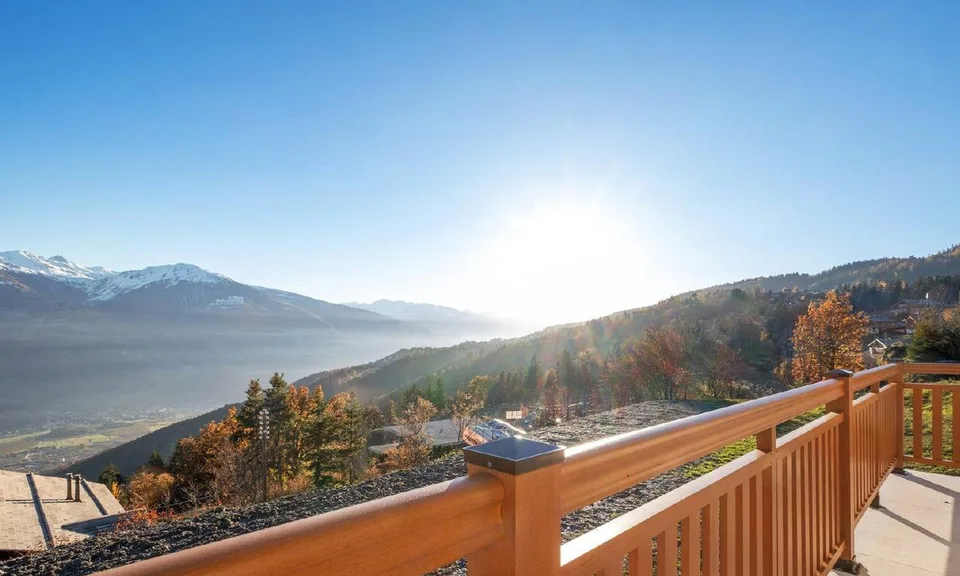 Villa d'exception de 6.5 pièces - 258 m² avec panorama alpin majestueux – photo 9 sur 10