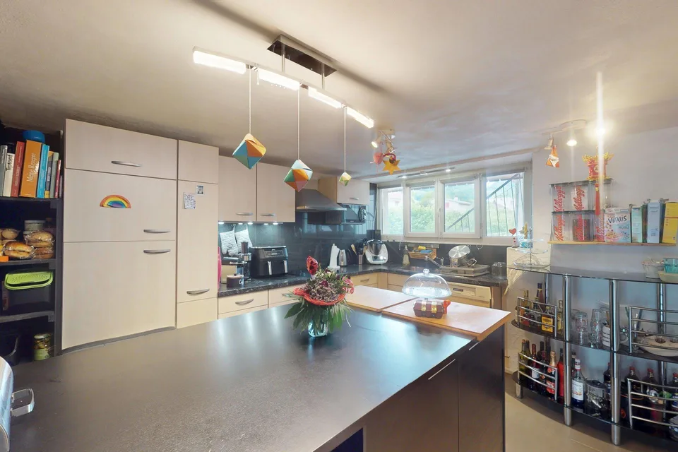 Maison de famille charmante avec caractère et potentiel – photo 7 sur 13