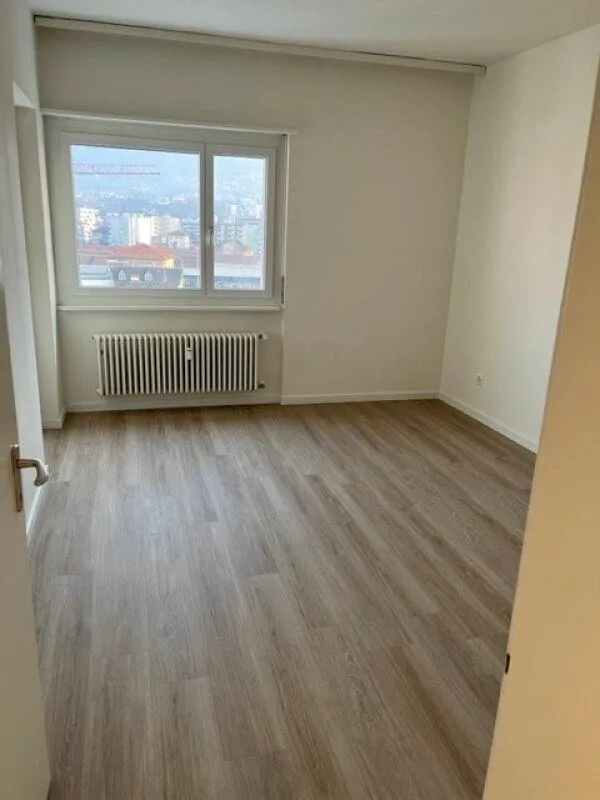 8900 Chiasso, Via G. Guisan 21a, Wohnung Nr. 2135
