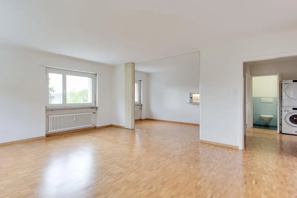 Bon rapport qualité-prix avec sa propre tour de buanderie dans l'appartement