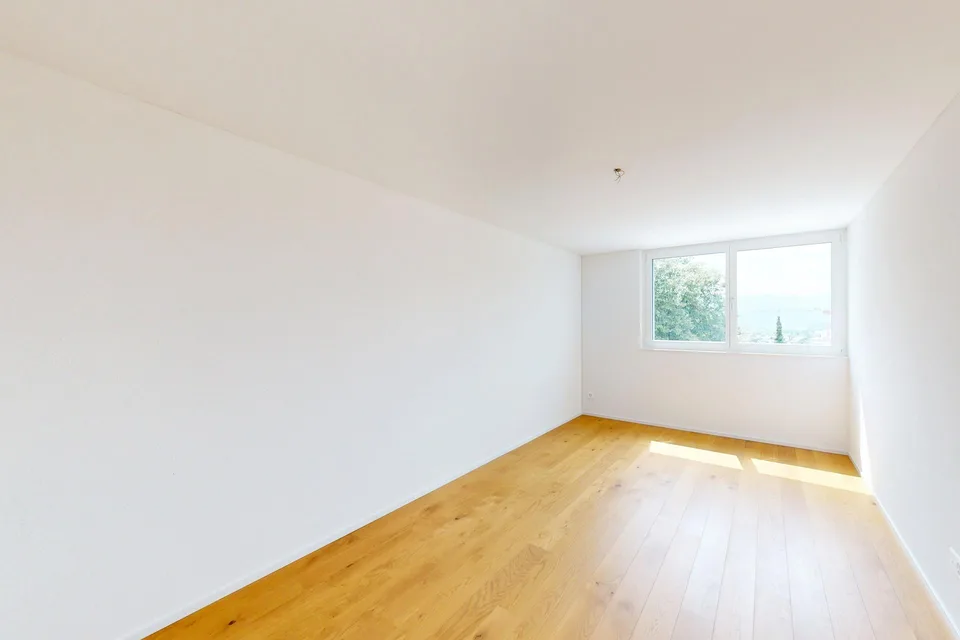 Spacious seating apartment