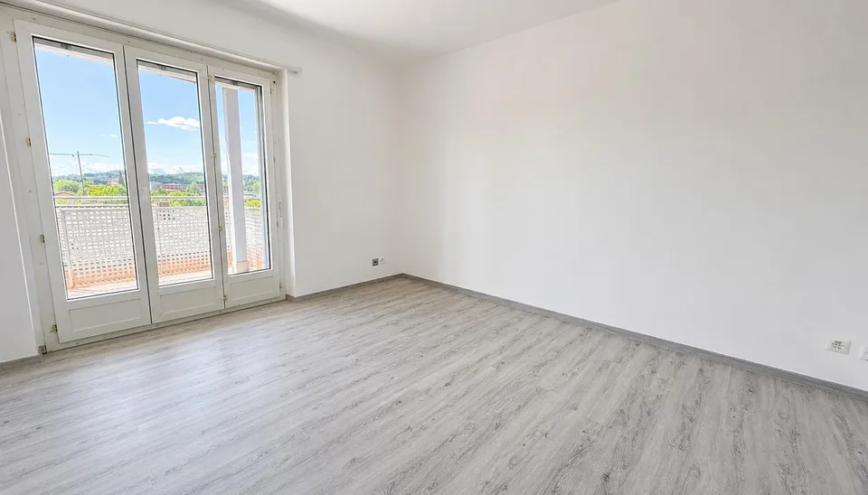FINO A 3 MESI GRATUITI - 2.5 locali moderno a Mendrisio