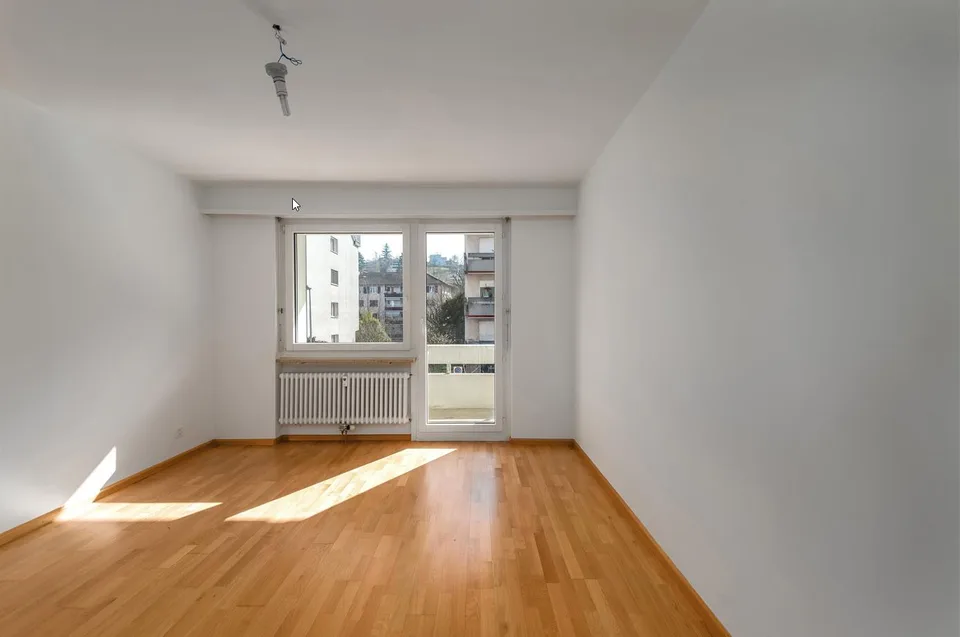 Schöne und helle 4.5 Zimmerwohnung in Binningen – Foto 10 von 12