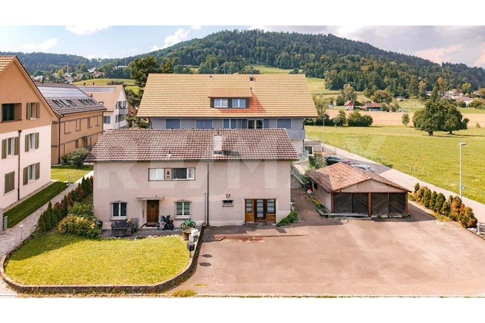 Vivere o Investire | Casa a due famiglie spaziosa con grande potenziale