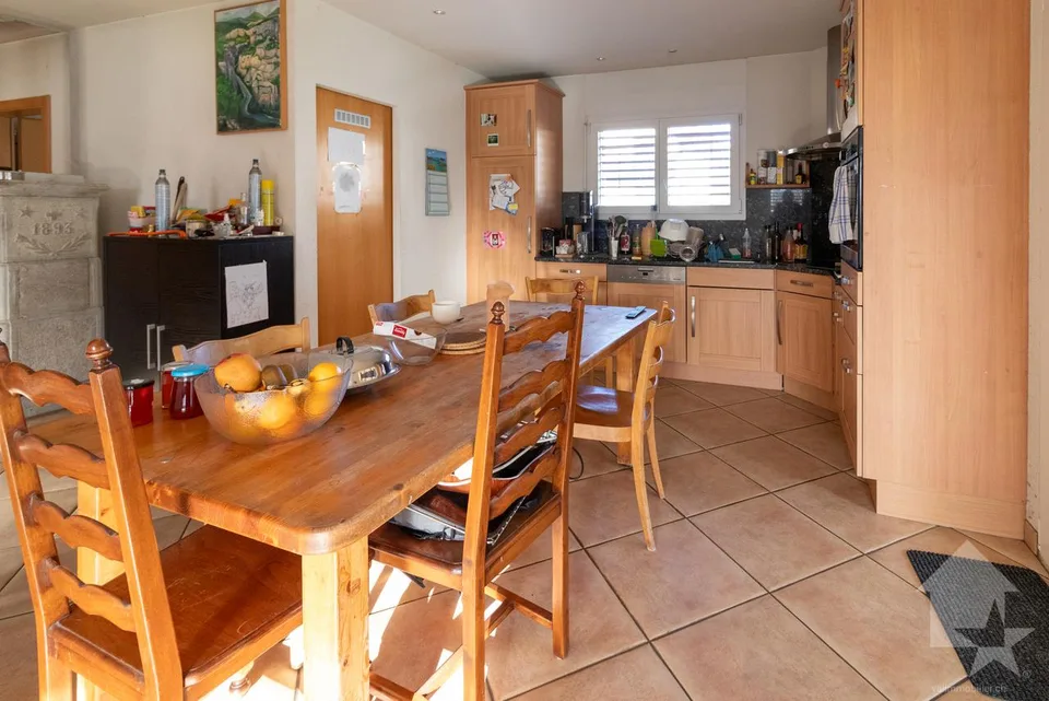 Villa with a living area of 198 m2 on a 1000m2 plot
