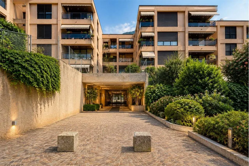 Luminoso 3.5 locali con terrazzo in residenza signorile – foto 11 di 11
