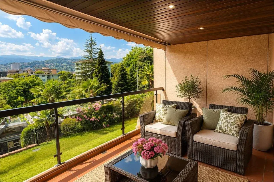 Helles 3.5-Zimmer-Wohnung mit Terrasse in einer noblen Residenz