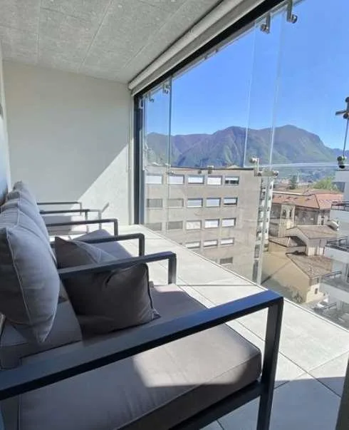 Modern 2.5-room attic apartment for sale in Lugano - Possible second home