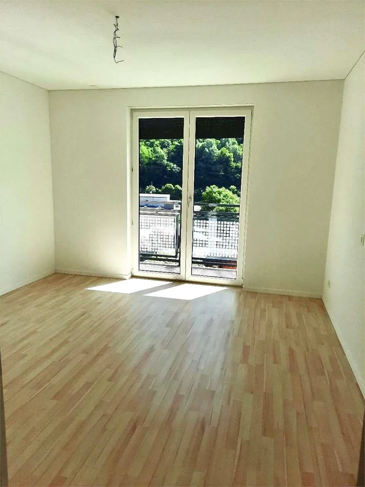 Appartement confortable avec services au dernier étage