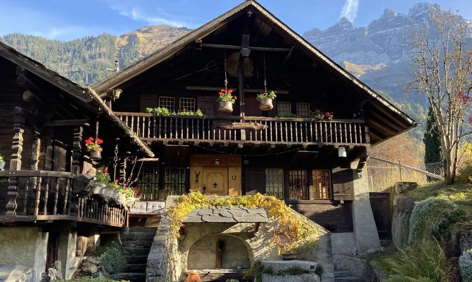 Chalet familiare di charme con vista panoramica a Val-d'Illiez