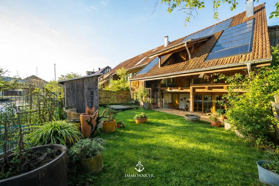 Charmantes 7-Zimmer-Reihenmittelhaus mit 220 m² Wohnfläche in Ricke...