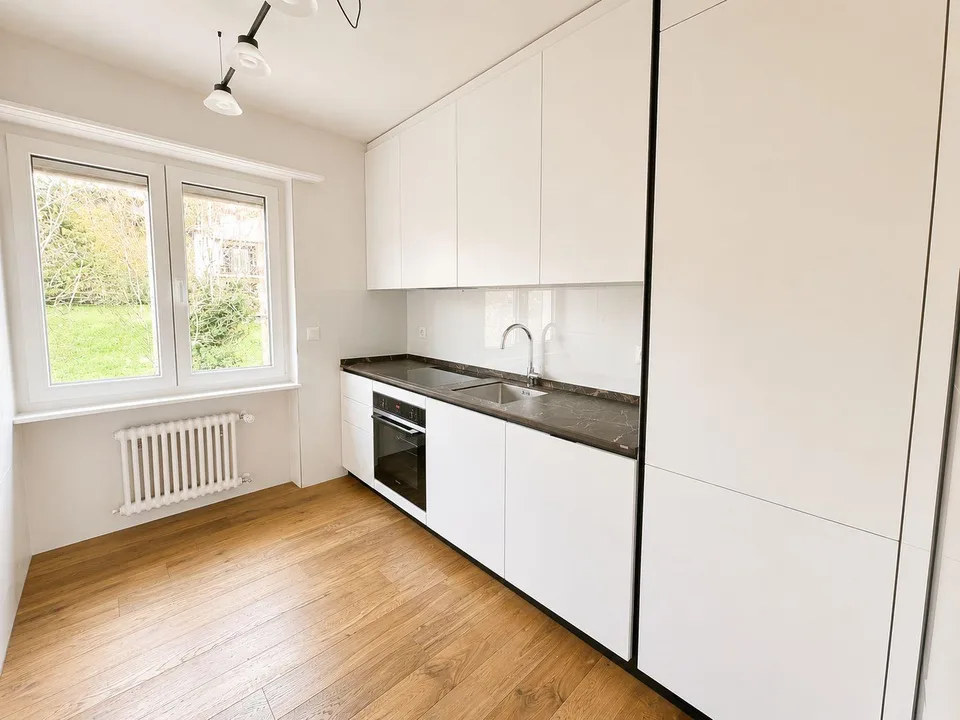Elegantes 4.5-Zimmer-Wohnung in schöner Wohngegend in Stabio – Foto 6 von 11