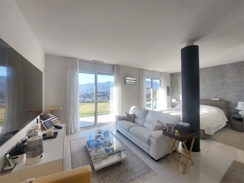 2568_Ruvigliana, prächtige Wohnung mit Seeblick