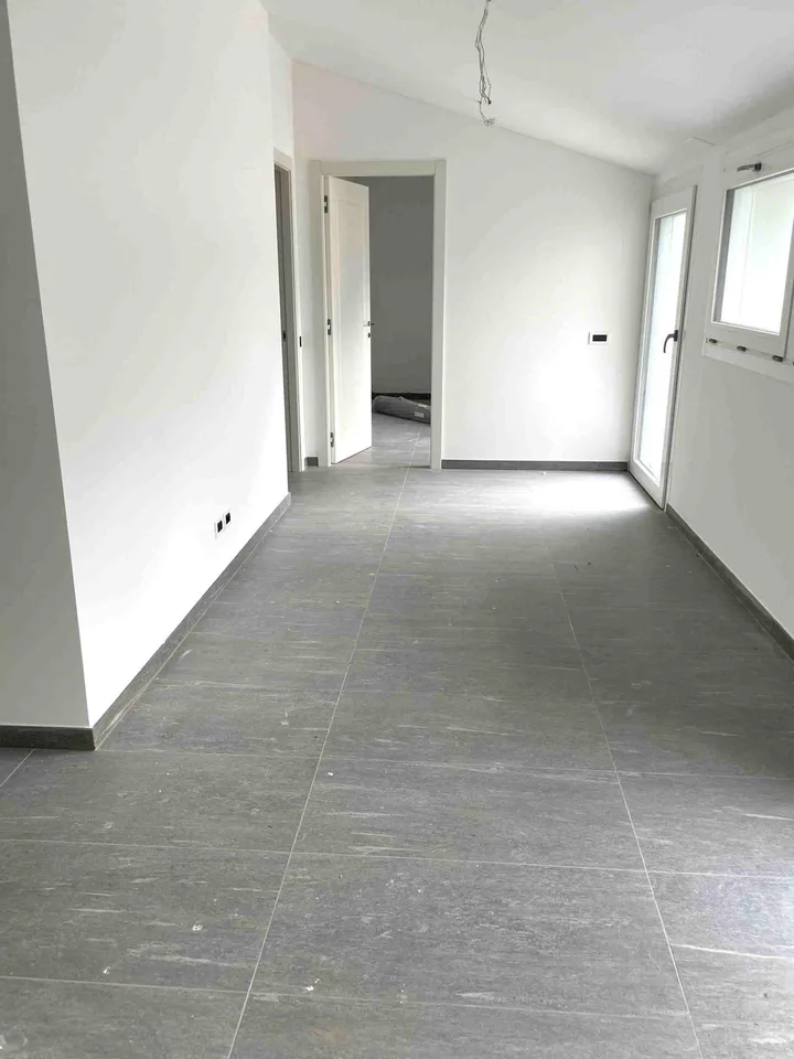 Appartement au dernier étage dans un quartier très calme et ensoleillé – photo 7 sur 11