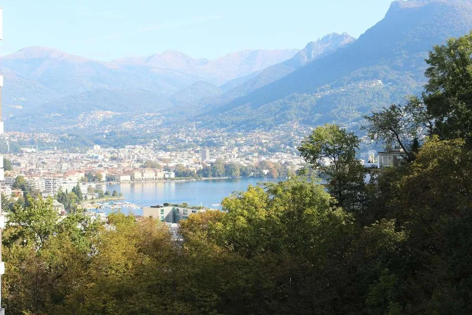 Lugano Pazzallo: moderno 4,5 locali con vista lago