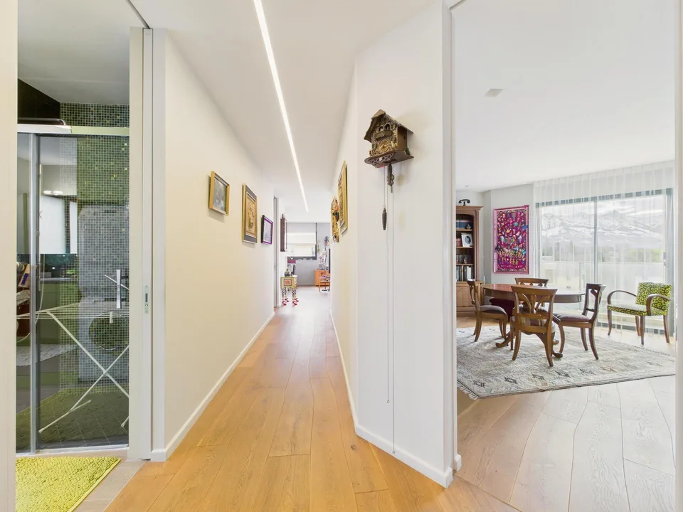 Modern 3.5 room attic in Bulle – photo 7 of 10