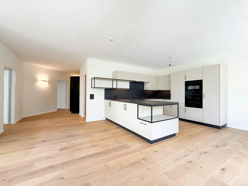 Moderne 3½-Zimmer-Gartenwohnung an Zentrumslage