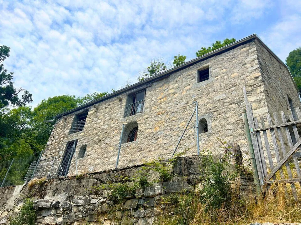 Schönes renoviertes Landhaus mit offenem Blick ins Tal – Foto 14 von 14