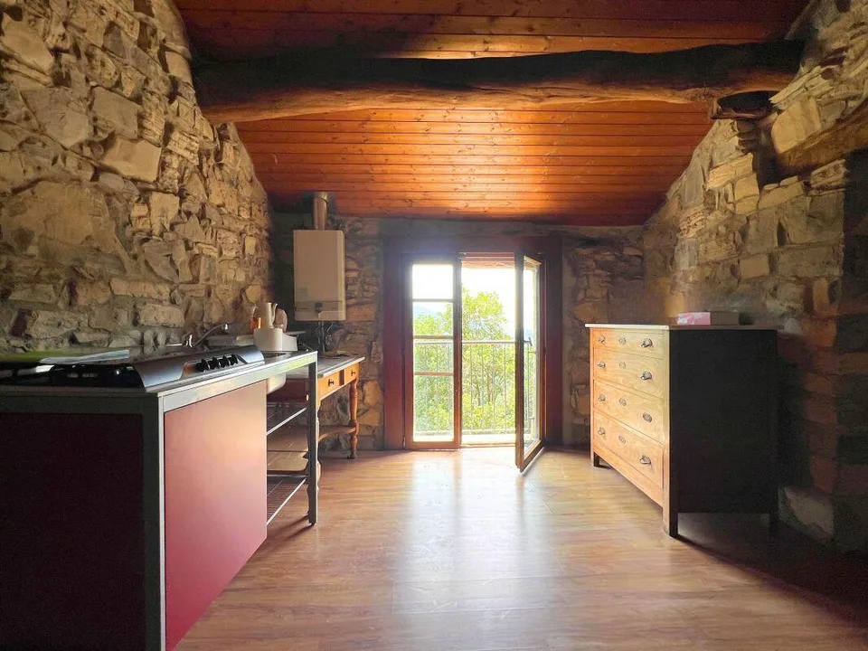 Schönes renoviertes Landhaus mit offenem Blick ins Tal – Foto 6 von 14