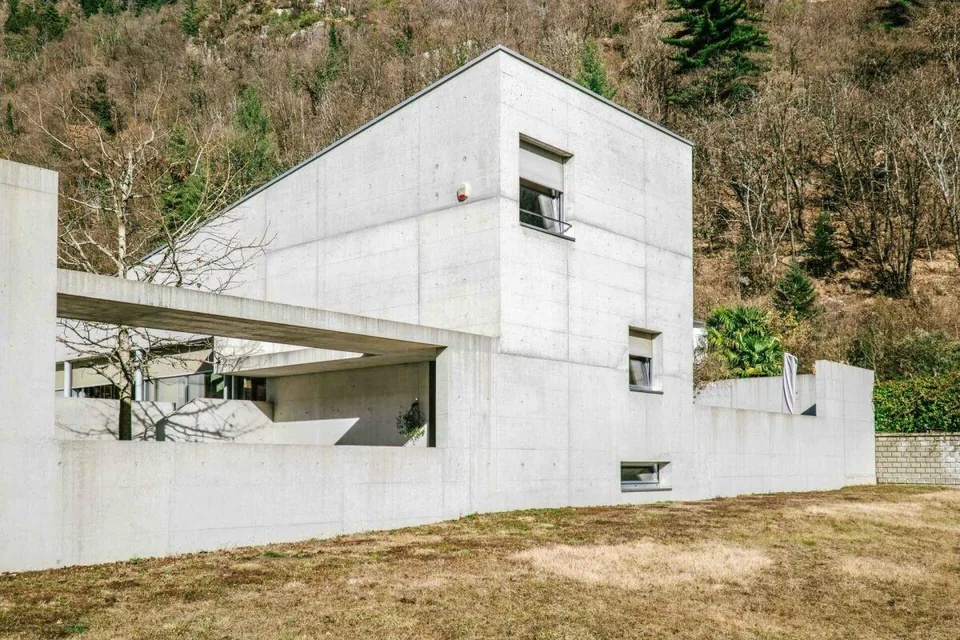 Villa moderne et spacieuse de 5.5 pièces dans un quartier calme à Cresciano – photo 31 sur 46