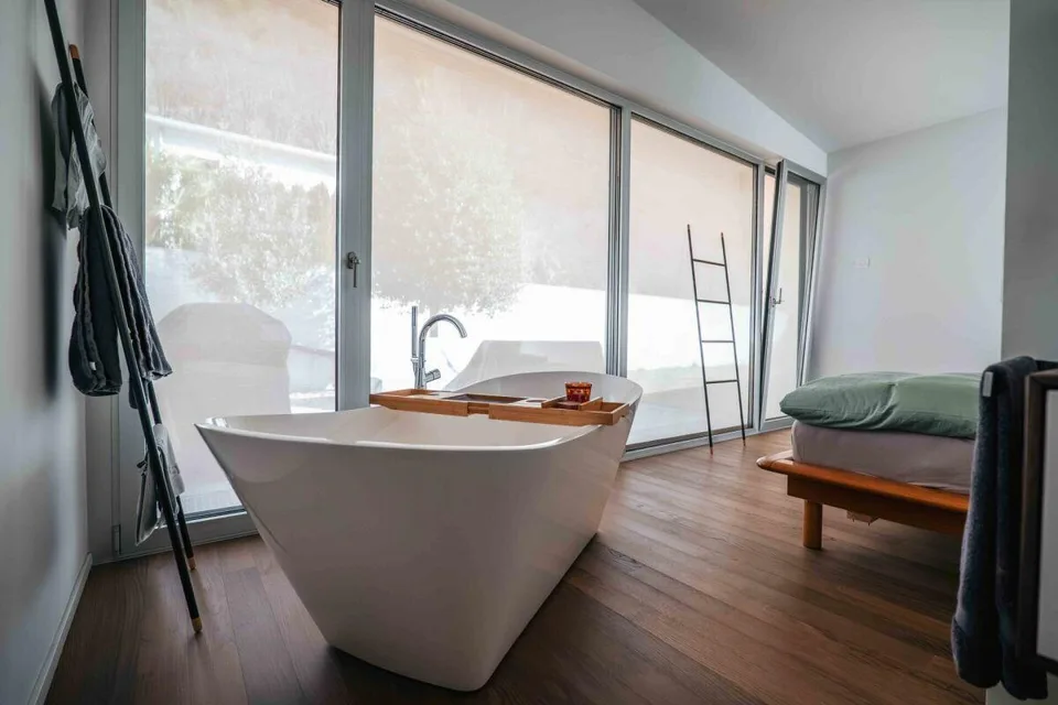 Villa moderne et spacieuse de 5.5 pièces dans un quartier calme à Cresciano – photo 43 sur 46