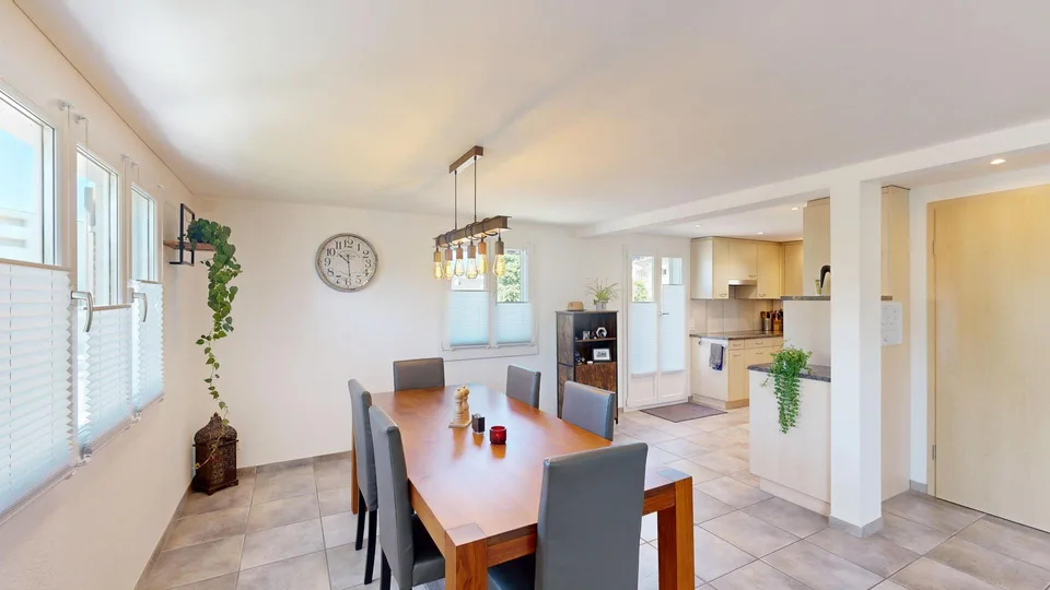 Attraktives 5.5 Zimmer Einfamilienhaus an zentraler Wohnlage – foto 7 di 20