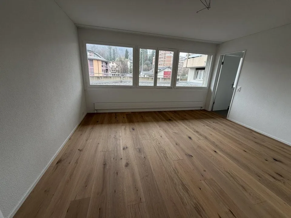 Frisch renoviert und stilvoll umgestaltet - wohnen wie im Neubau