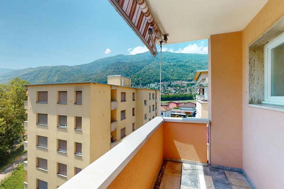 Terrazza vista fiume, cucina nuova e animali ammessi