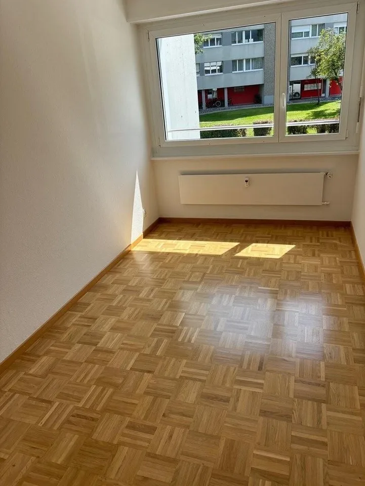 Appartamento 3.5 locali, 2° piano centrale