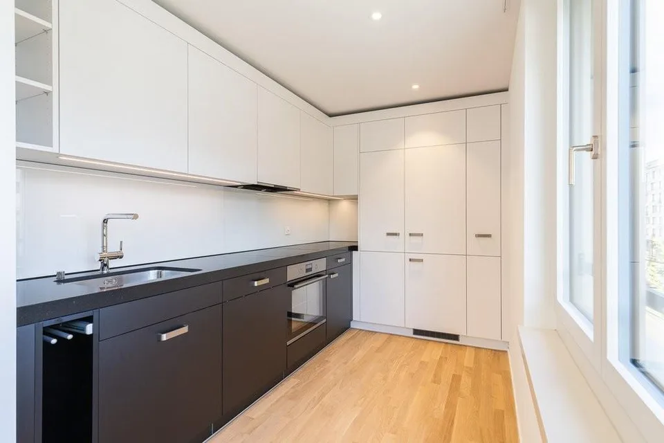 Moderne, lichtdurchflutete Wohnung – foto 7 di 8