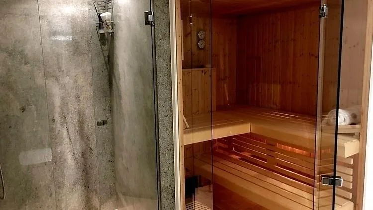 5 ZIMMER-ATTIKAWOHNUNG IN SARNEN (OW), MÖBLIERT