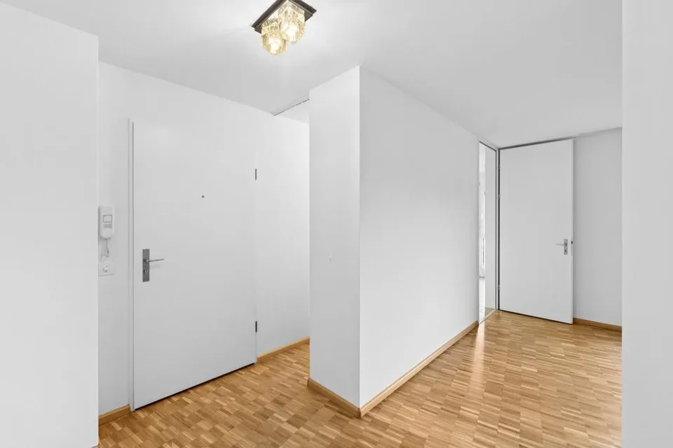 3.5-Zimmerwohnung in schöner Gartenanlage
