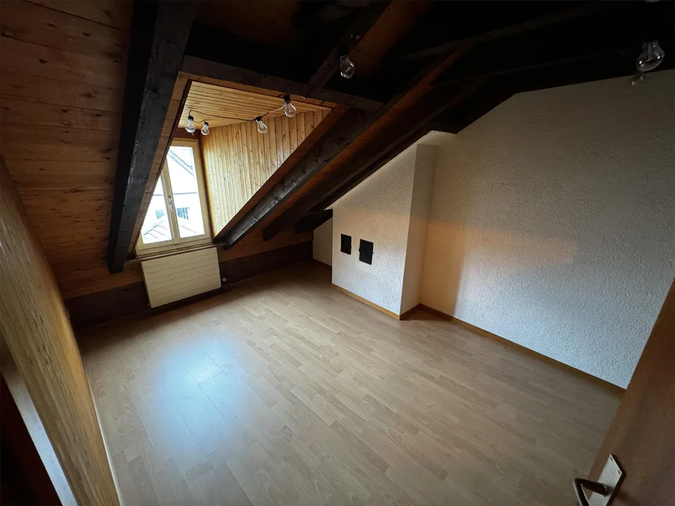 Appartement mansardé confortable au cœur de la ville d'Aarau