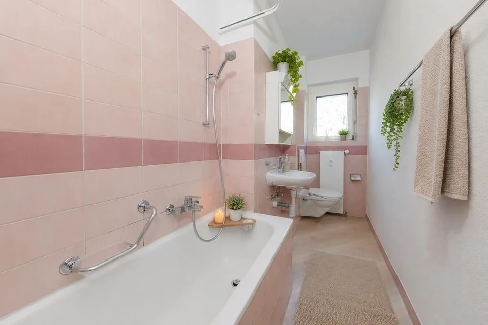 Charming and Spacious 3-Room Apartment