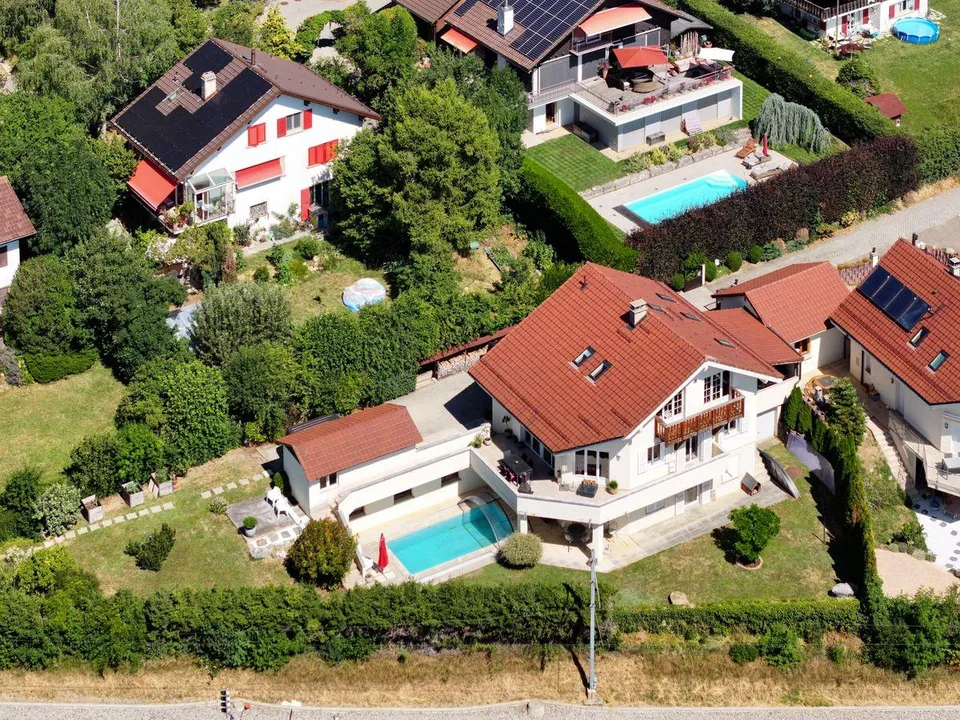 Jolie maison idéalement située à Arzier!