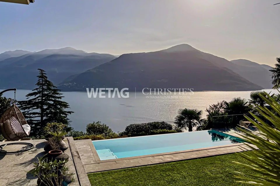 Brissago: Villa di lusso con vista mozzafiato sul lago in vendita in posizione esclusiva