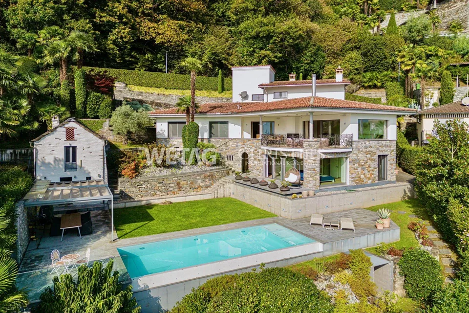 Brissago: Luxus-Villa mit atemberaubendem Seeblick an exklusiver La...