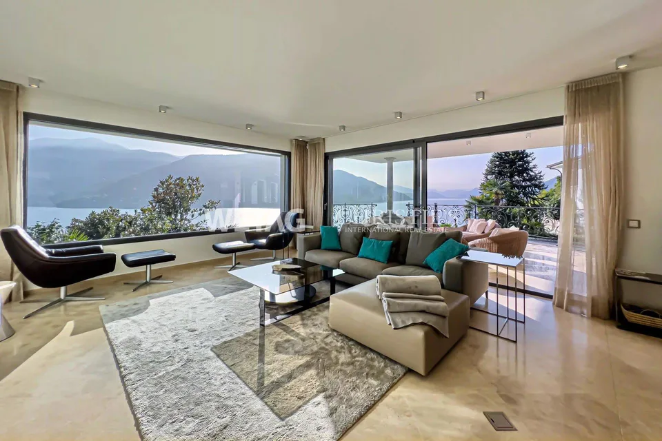 Brissago: Villa di lusso con vista mozzafiato sul lago in vendita in posizione esclusiva