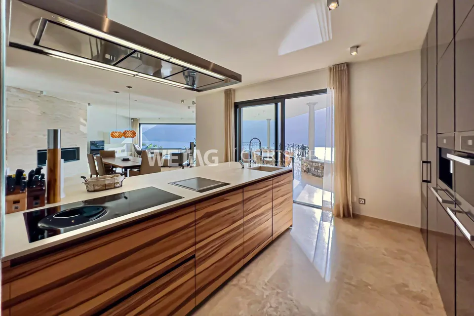 Brissago: Luxus-Villa mit atemberaubendem Seeblick an exklusiver Lage zu verkaufen – Foto 9 von 12