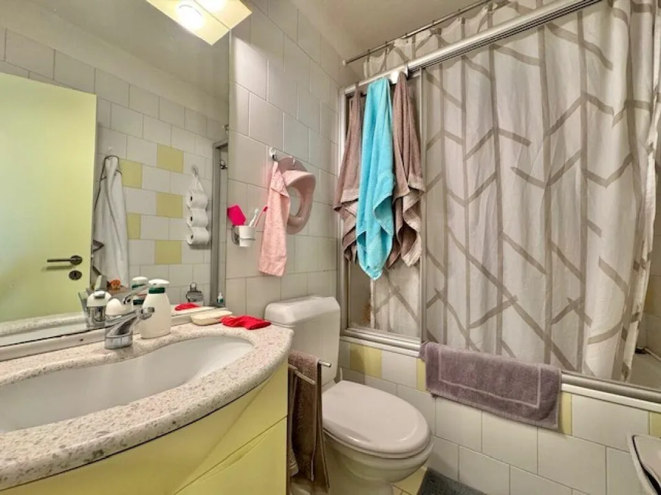 ZU VERKAUFEN IN QUARTINO - 4.5 ZIMMERWOHNUNG IM PARTERRE – Foto 12 von 21