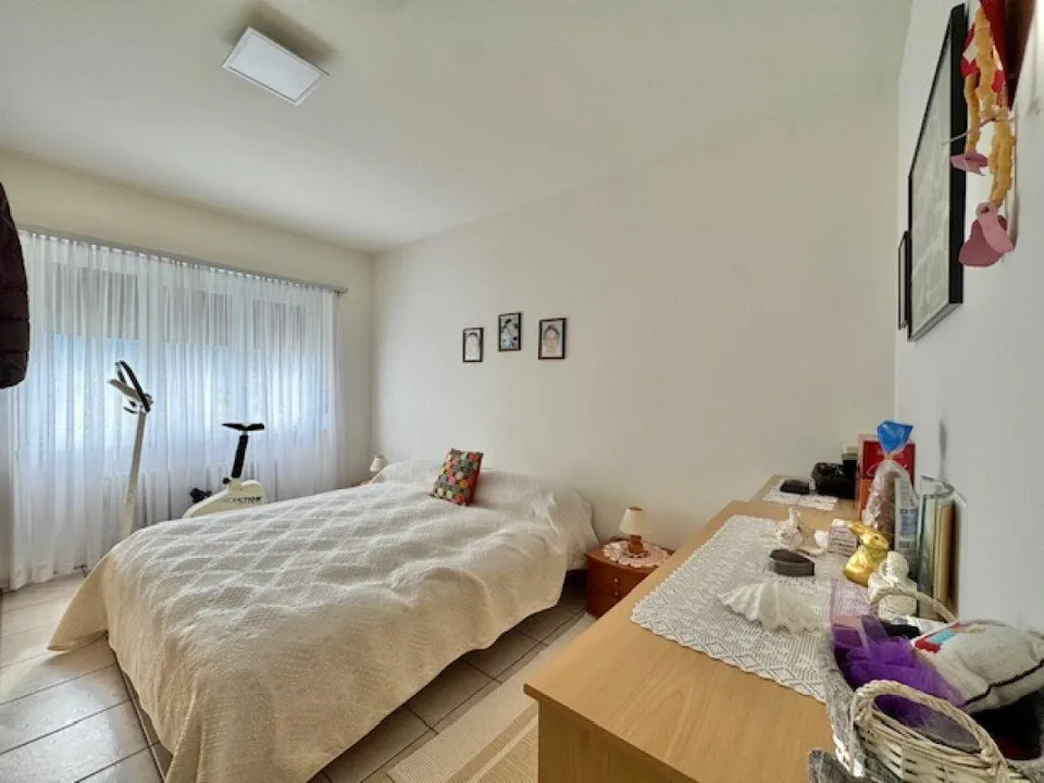 ZU VERKAUFEN IN QUARTINO - 4.5 ZIMMERWOHNUNG IM PARTERRE – Foto 9 von 21