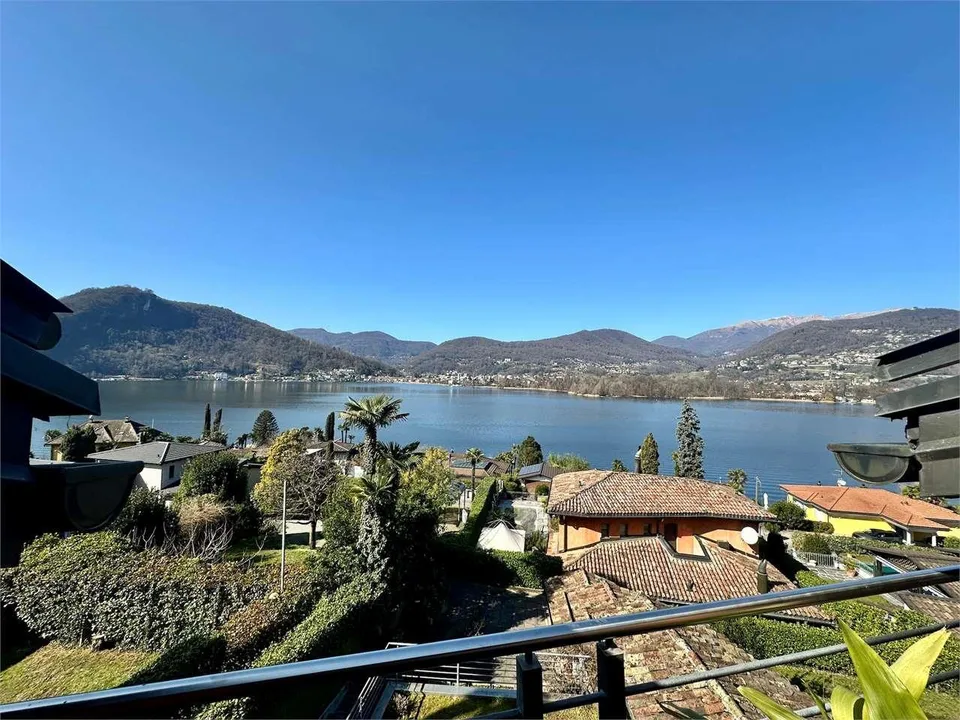 Collina d'Oro - Casa di nucleo vista lago (2a res)